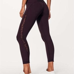 ✨Lululemon Meant To Move 7/8 Tight 25" Black Cherry size 4